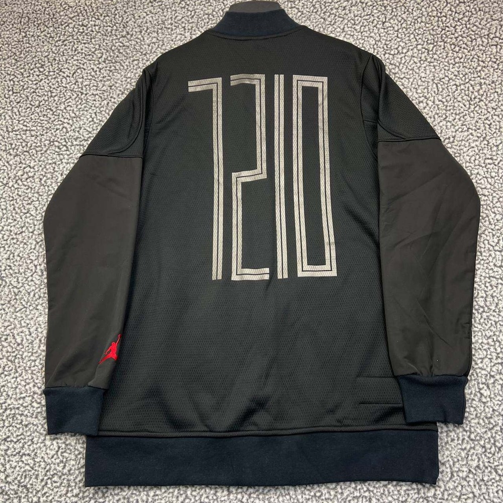 Air Jordan XI Varsity Jacket Men Large‎ Black Therma Fit 7210 Jumpman Adult L